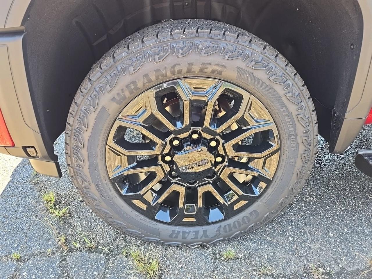 2026 GMC Sierra 2500HD AT4 Fredericksburg VA