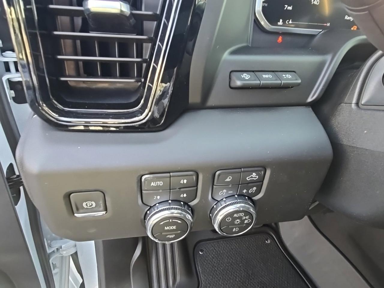 2026 GMC Sierra 2500HD AT4 Fredericksburg VA