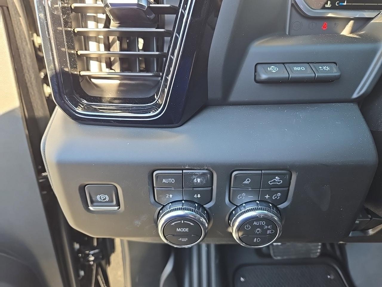 2026 GMC Sierra 2500HD AT4 Fredericksburg VA