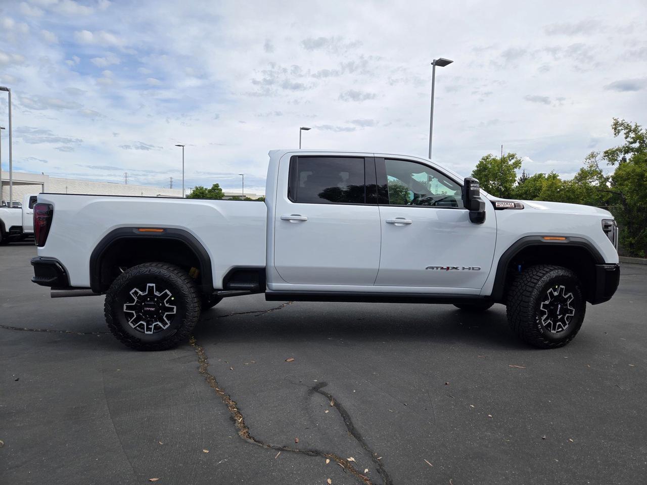 2026 GMC Sierra 2500HD AT4X