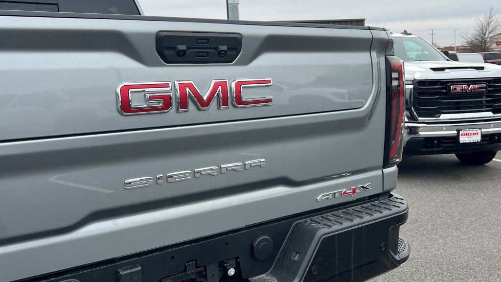 2026 GMC Sierra 2500HD AT4X Fredericksburg VA