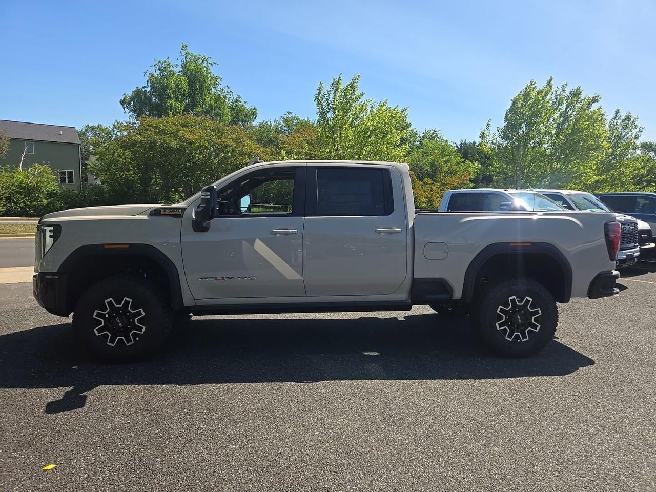 2026 GMC Sierra 2500HD AT4X Fredericksburg VA