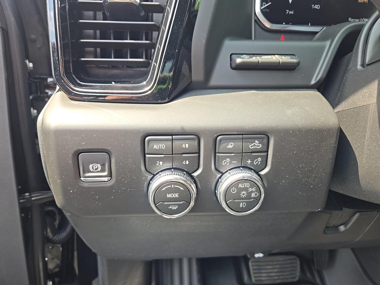 2026 GMC Sierra 2500HD AT4X Fredericksburg VA