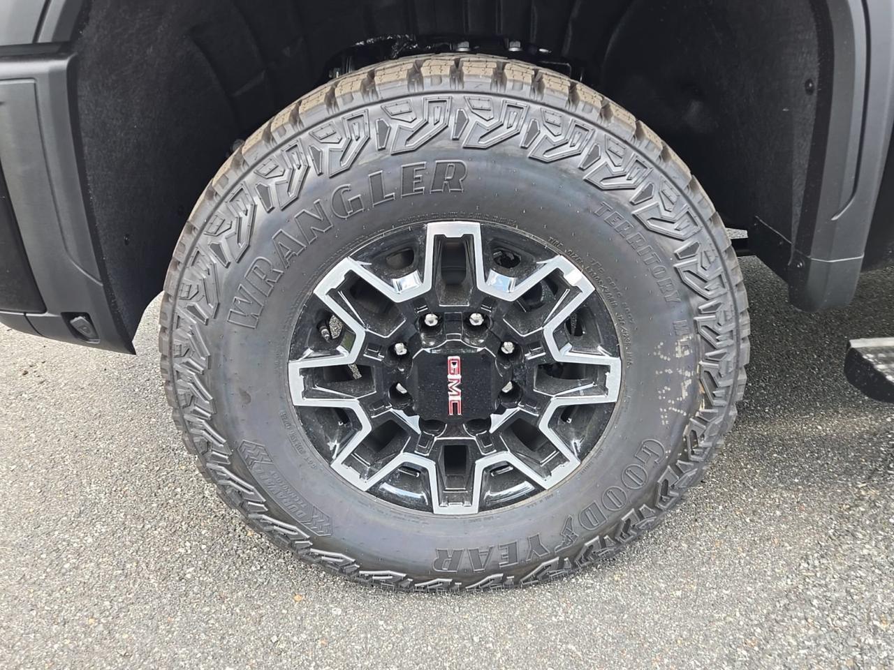 2026 GMC Sierra 2500HD AT4X Fredericksburg VA