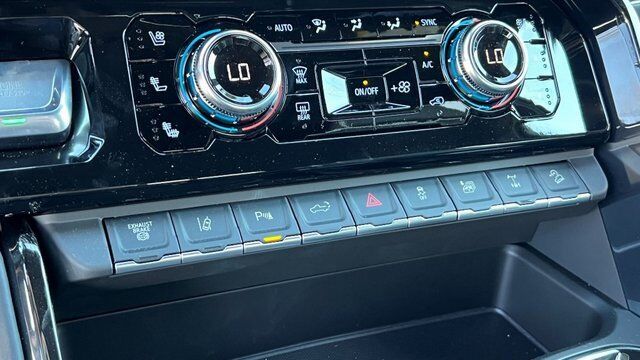 2026 GMC Sierra 2500HD AT4X Fredericksburg VA