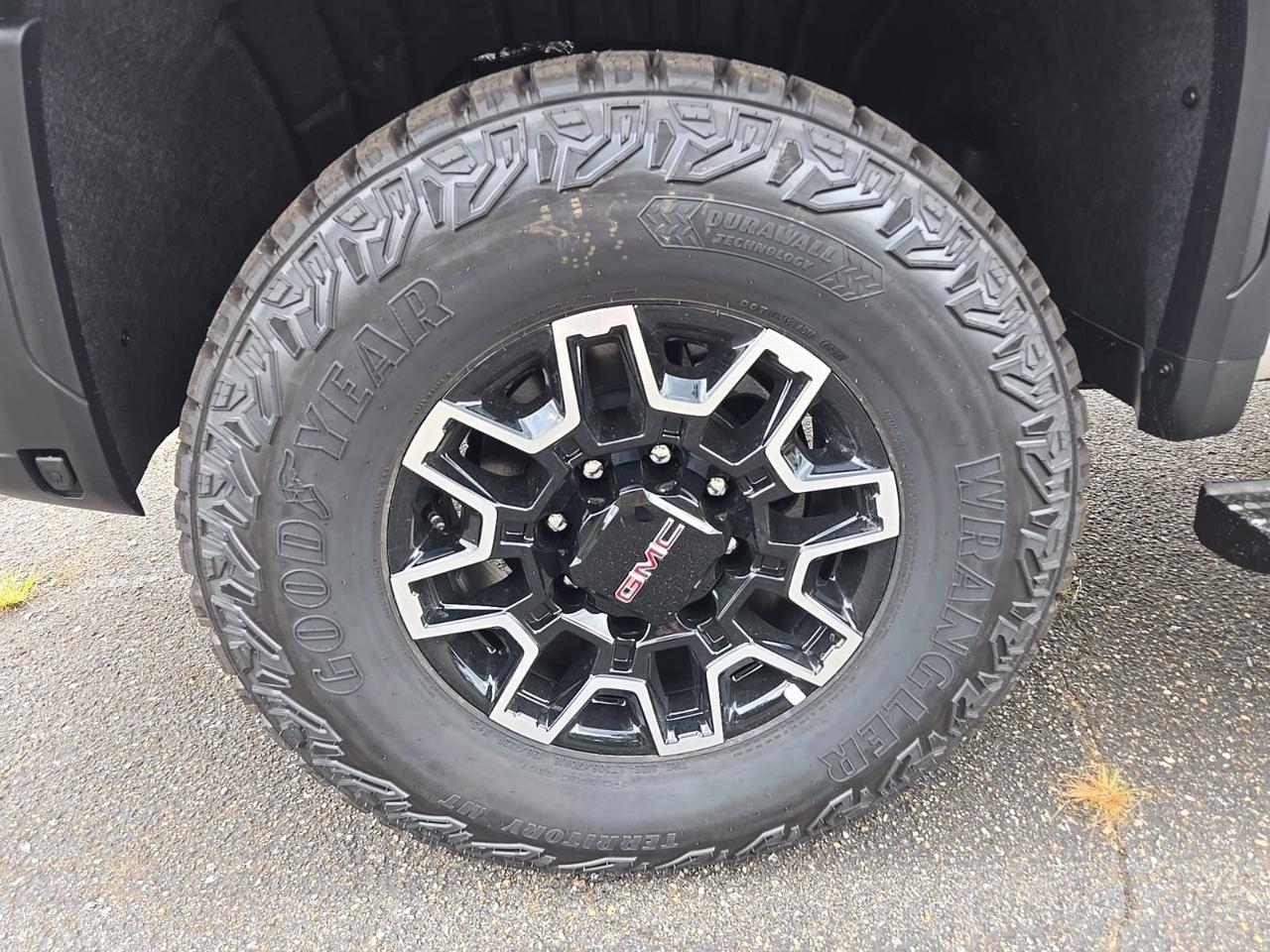 2026 GMC Sierra 2500HD AT4X Fredericksburg VA
