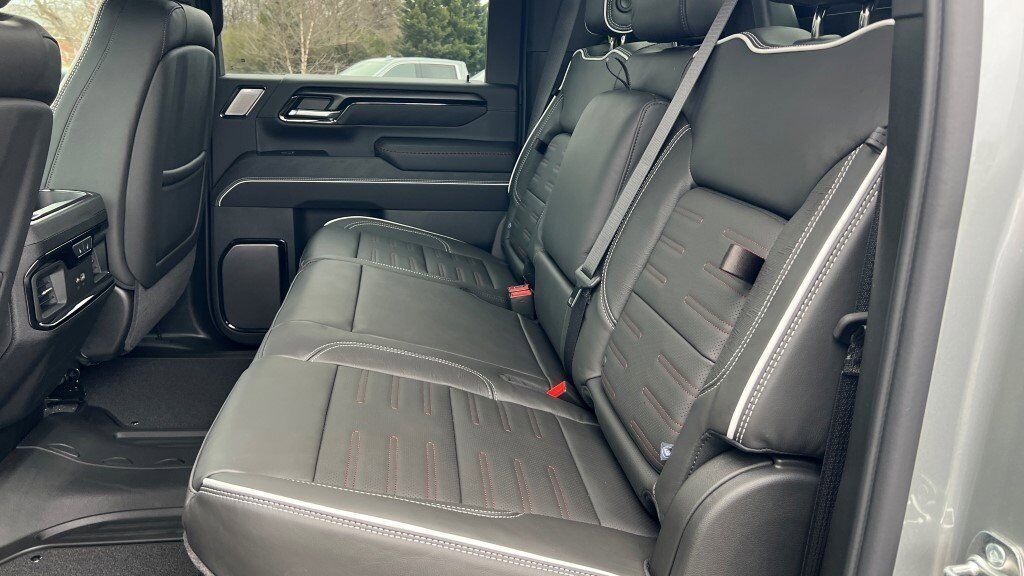 2026 GMC Sierra 2500HD AT4X Fredericksburg VA