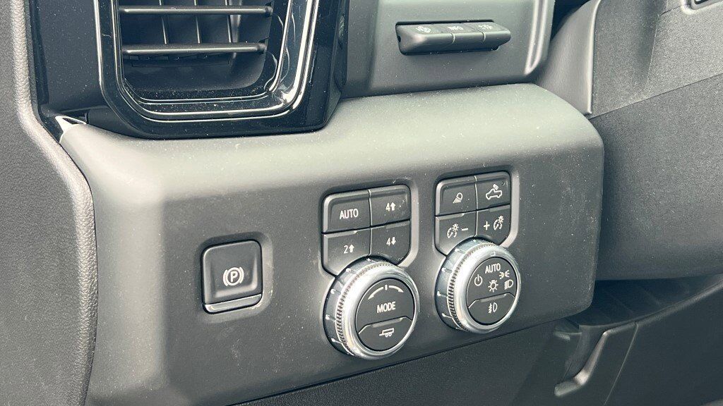 2026 GMC Sierra 2500HD AT4X Fredericksburg VA