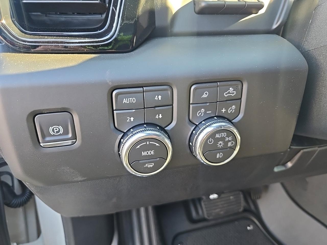 2026 GMC Sierra 2500HD AT4X Fredericksburg VA