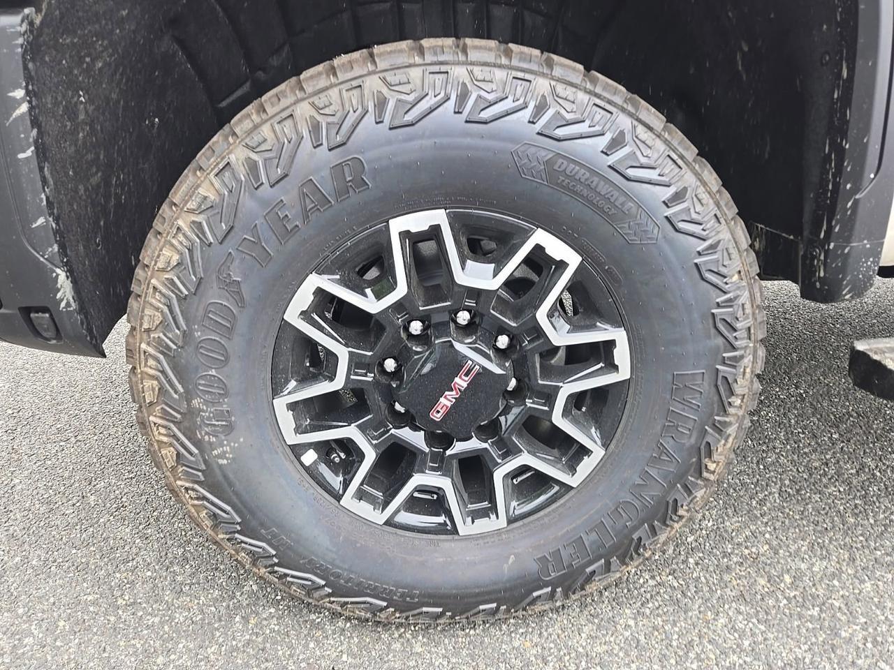 2026 GMC Sierra 2500HD AT4X Fredericksburg VA