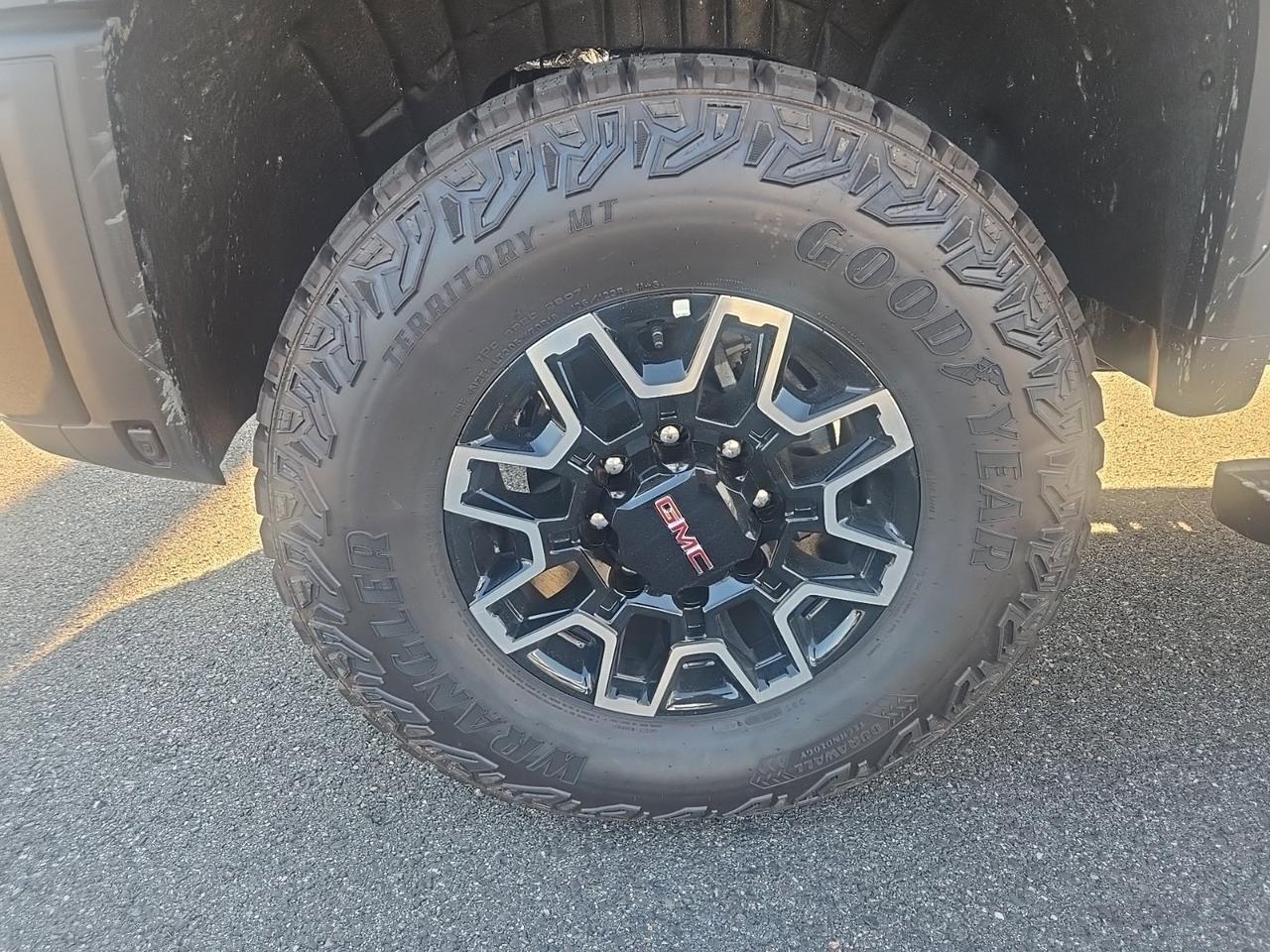 2026 GMC Sierra 2500HD AT4X Fredericksburg VA