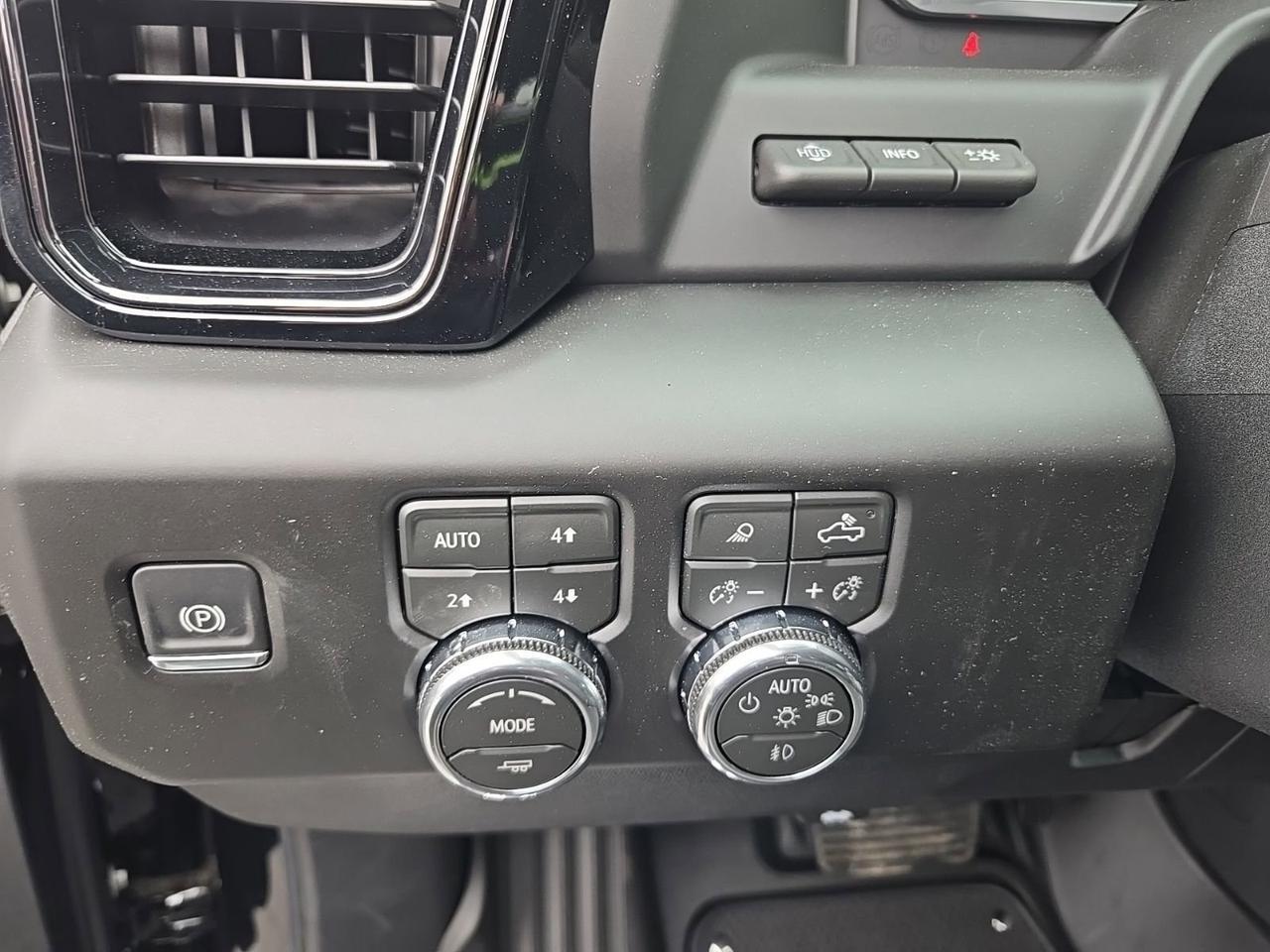 2026 GMC Sierra 2500HD AT4X Fredericksburg VA