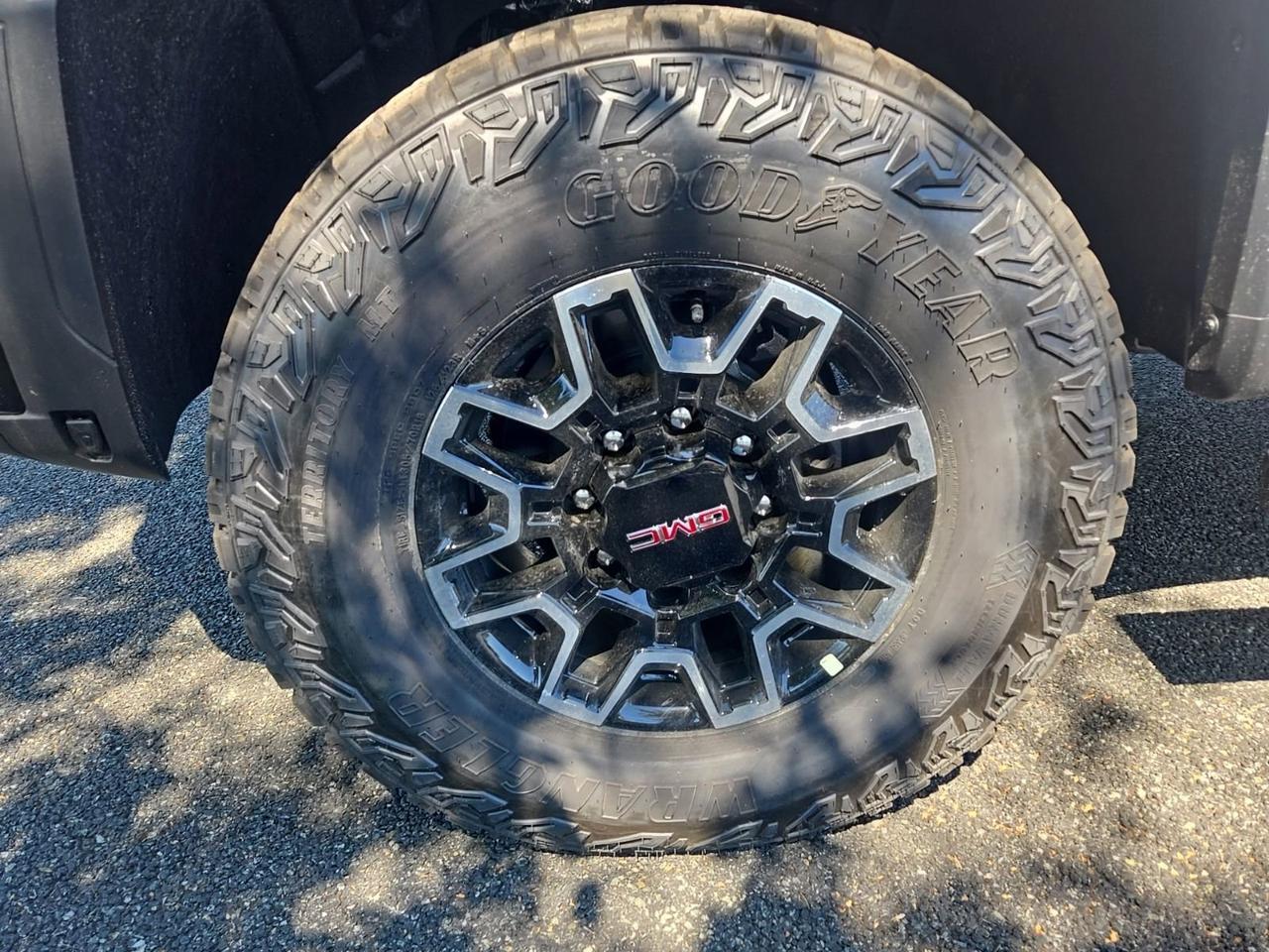 2026 GMC Sierra 2500HD AT4X Fredericksburg VA