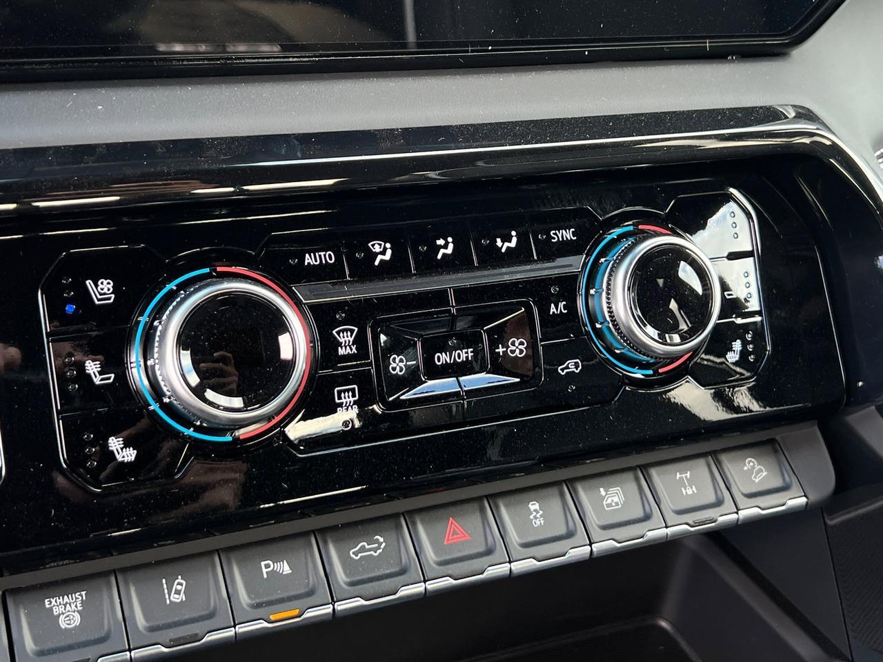 2026 GMC Sierra 2500HD AT4X Hagerstown MD