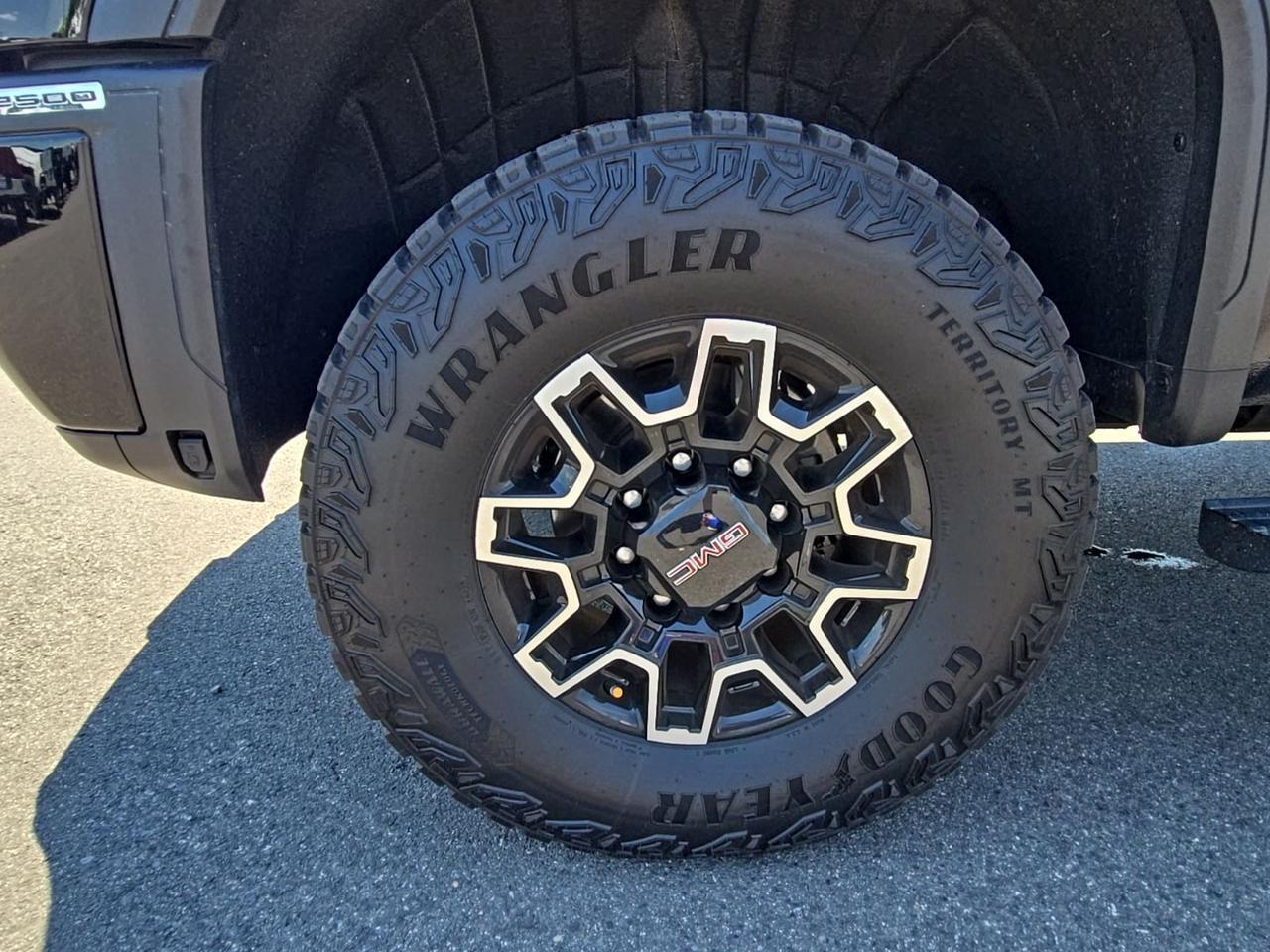 2026 GMC Sierra 2500HD AT4X Fredericksburg VA