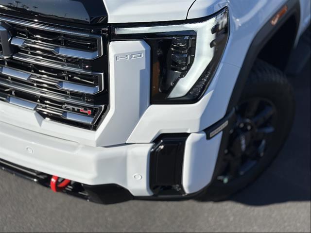 2026 GMC Sierra 2500HD Crew Cab, Standard Bed, AT4, 4WD