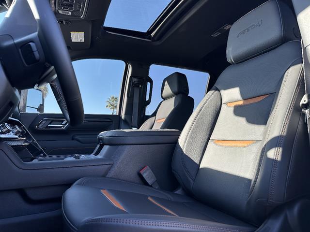 2026 GMC Sierra 2500HD Crew Cab, Standard Bed, AT4, 4WD Tucson AZ