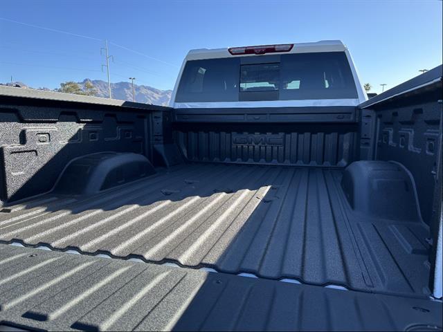 2026 GMC Sierra 2500HD Crew Cab, Standard Bed, AT4, 4WD Tucson AZ