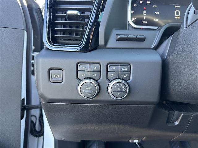 2026 GMC Sierra 2500HD Crew Cab, Standard Bed, AT4, 4WD Tucson AZ