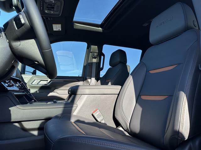 2026 GMC Sierra 2500HD Crew Cab, Standard Bed, AT4, 4WD Tucson AZ