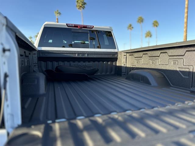 2026 GMC Sierra 2500HD Crew Cab, Standard Bed, AT4X, 4WD Tucson AZ