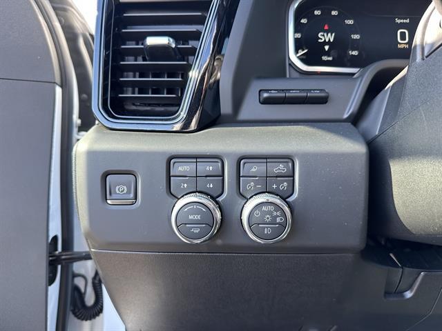 2026 GMC Sierra 2500HD Crew Cab, Standard Bed, AT4X, 4WD Tucson AZ