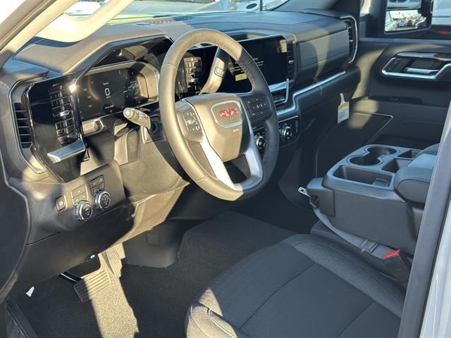 2026 GMC Sierra 2500HD Crew Cab, Standard Bed, SLE, 4WD Tucson AZ