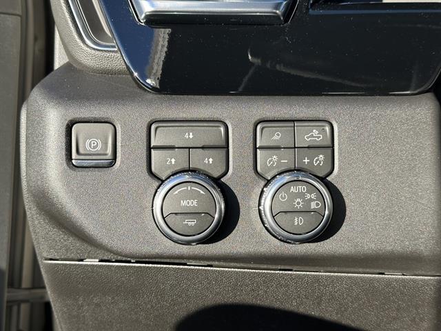 2026 GMC Sierra 2500HD Crew Cab, Standard Bed, SLE, 4WD Tucson AZ