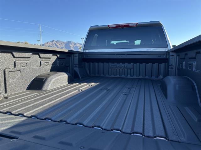 2026 GMC Sierra 2500HD Crew Cab, Standard Bed, SLE, 4WD Tucson AZ