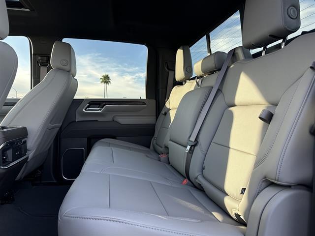 2026 GMC Sierra 2500HD Crew Cab, Standard Bed, SLT, 4WD Tucson AZ