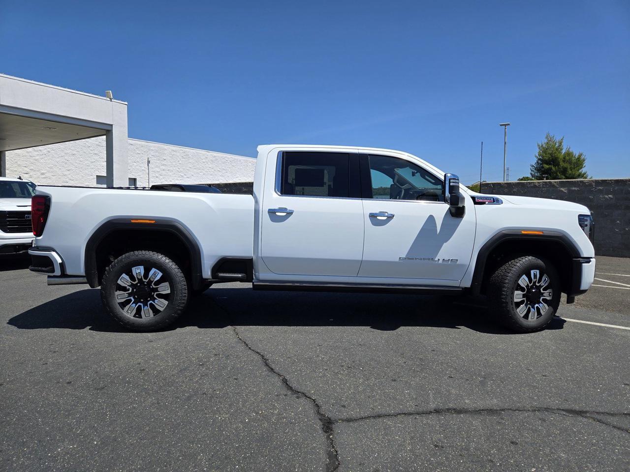 2026 GMC Sierra 2500HD Denali