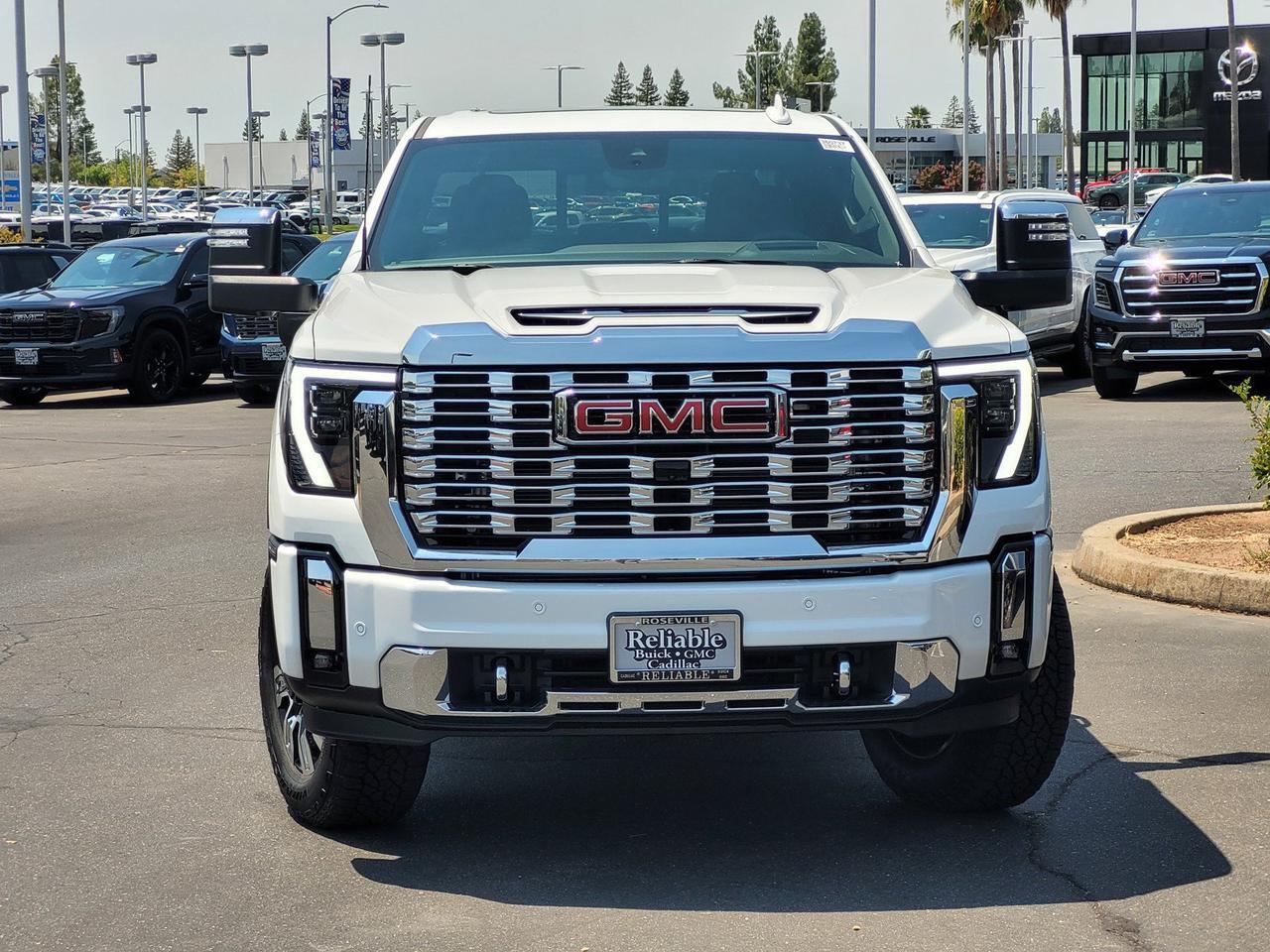 2026 GMC Sierra 2500HD Denali
