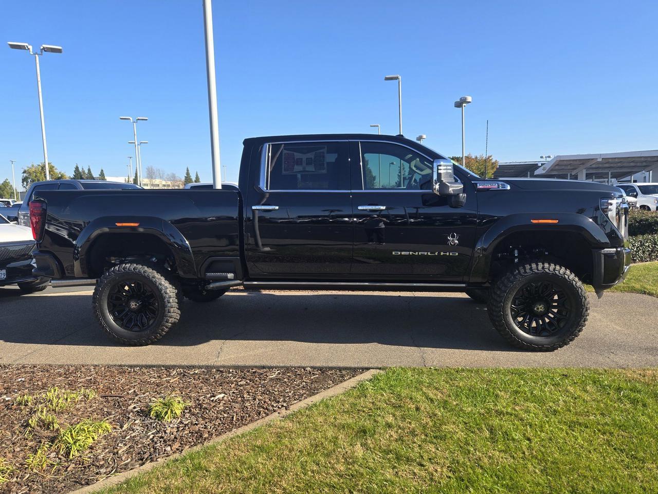 2026 GMC Sierra 2500HD Denali