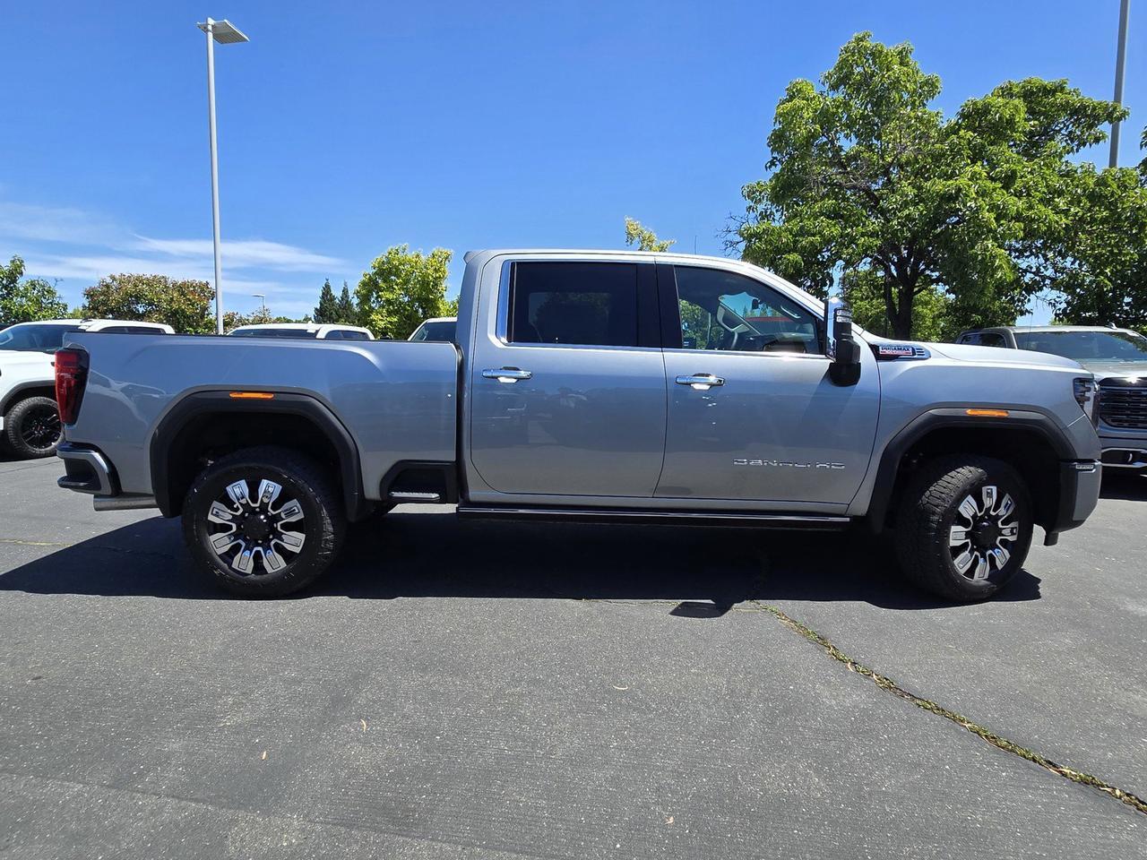 2026 GMC Sierra 2500HD Denali