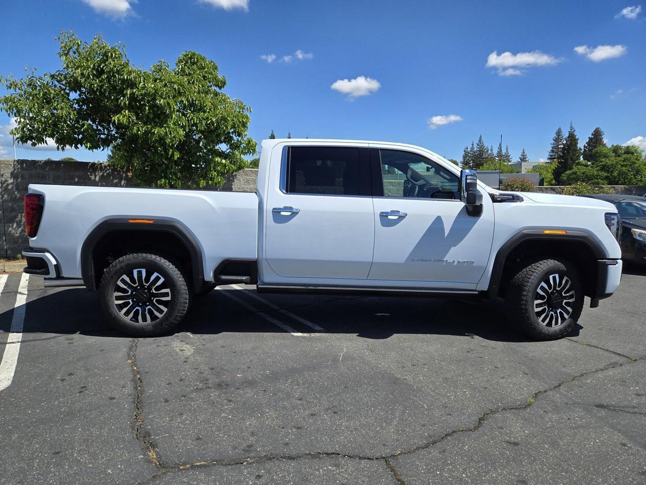 2026 GMC Sierra 2500HD Denali Ultimate