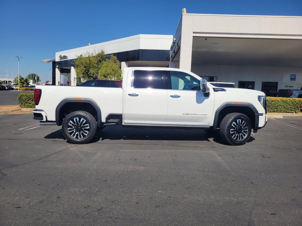 2026 GMC Sierra 2500HD Denali Ultimate Roseville CA