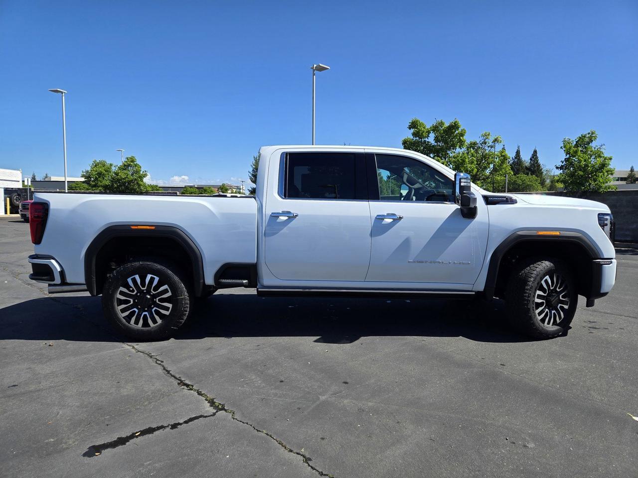 2026 GMC Sierra 2500HD Denali Ultimate