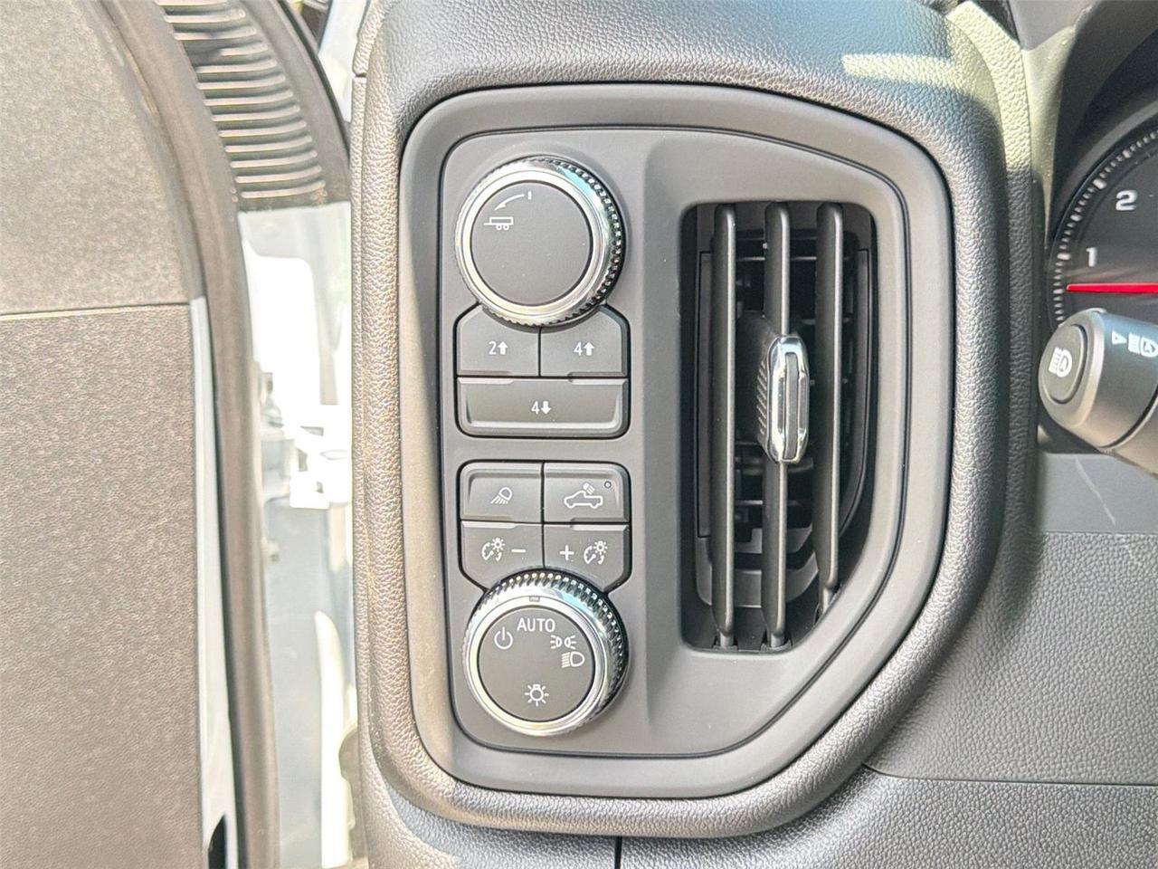 2026 GMC Sierra 2500HD Pro Hagerstown MD