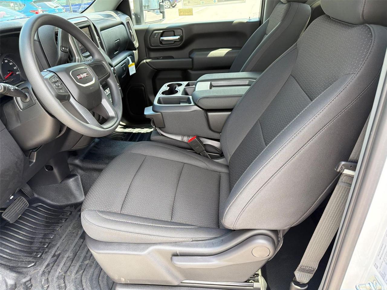 2026 GMC Sierra 2500HD Pro Hagerstown MD