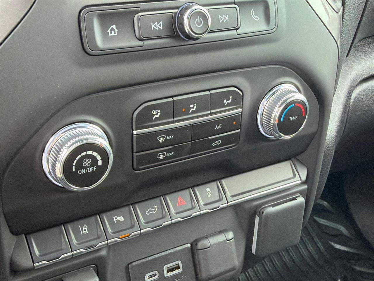 2026 GMC Sierra 2500HD Pro Hagerstown MD
