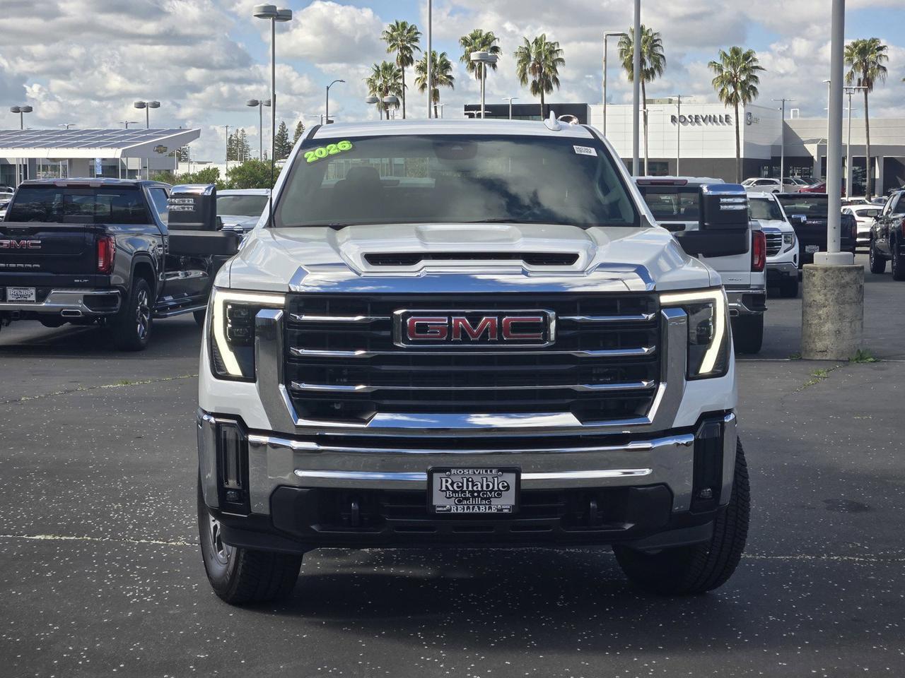 2026 GMC Sierra 2500HD SLT