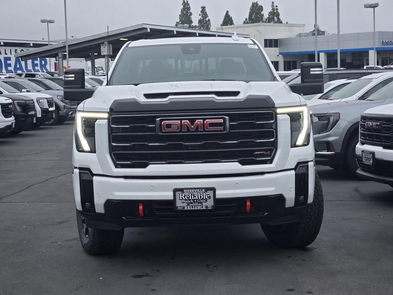 2026 GMC Sierra 2500HD SLT
