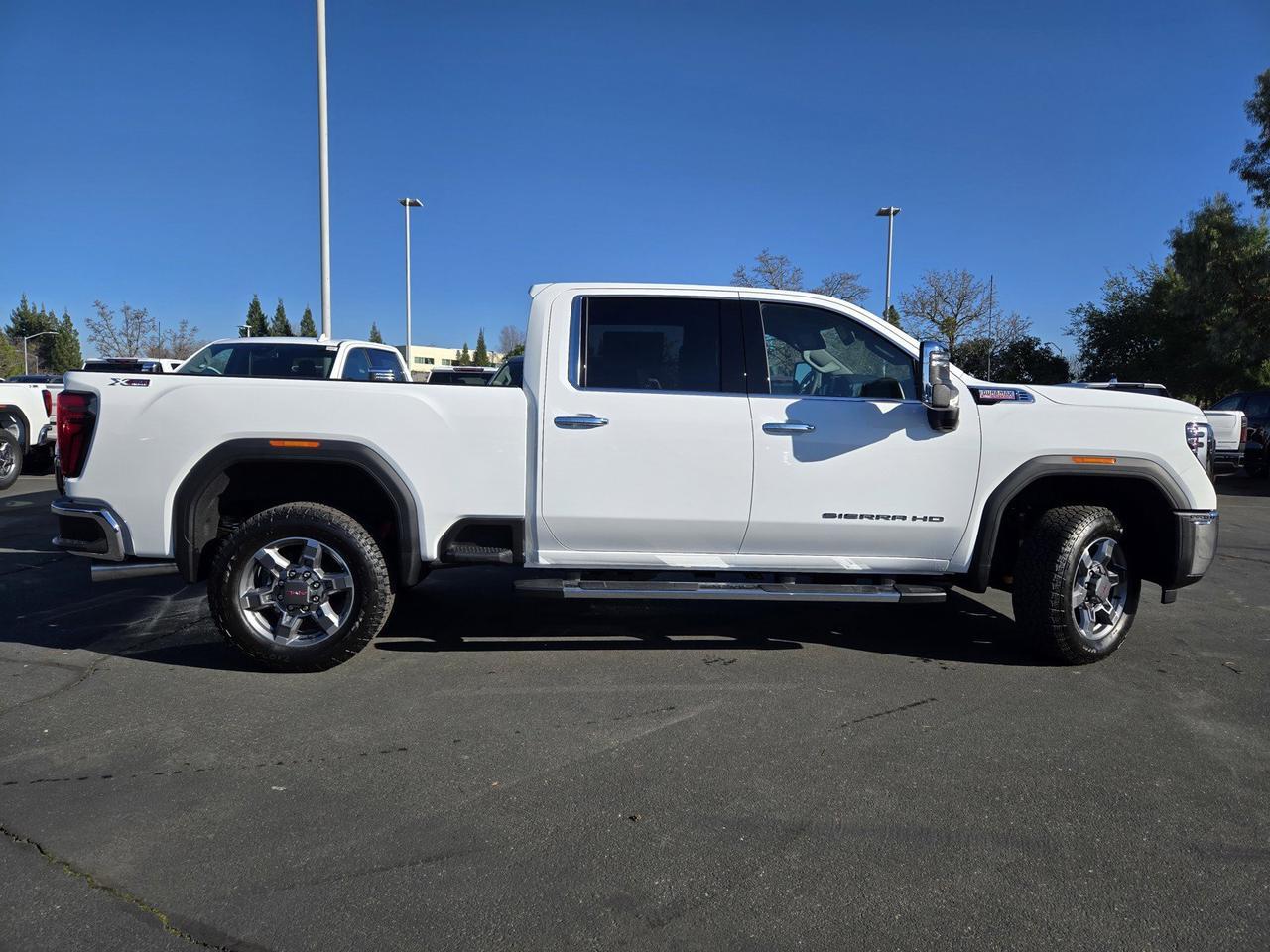 2026 GMC Sierra 2500HD SLT