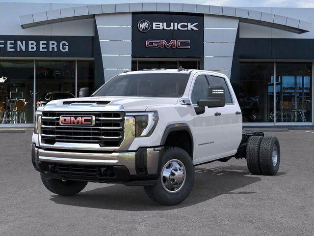 2026 GMC Sierra 3500 HD Chassis Cab Pro Carbondale IL