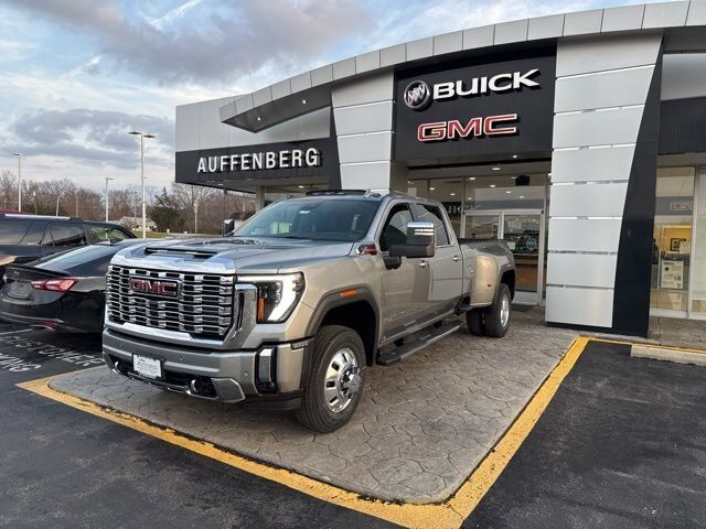 2026 GMC Sierra 3500 HD Denali DRW