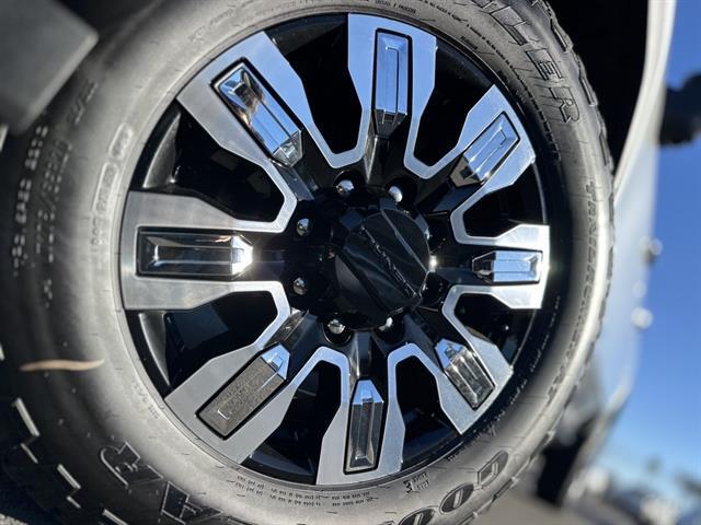 2026 GMC Sierra 3500HD 4WD CREW 159&quot;