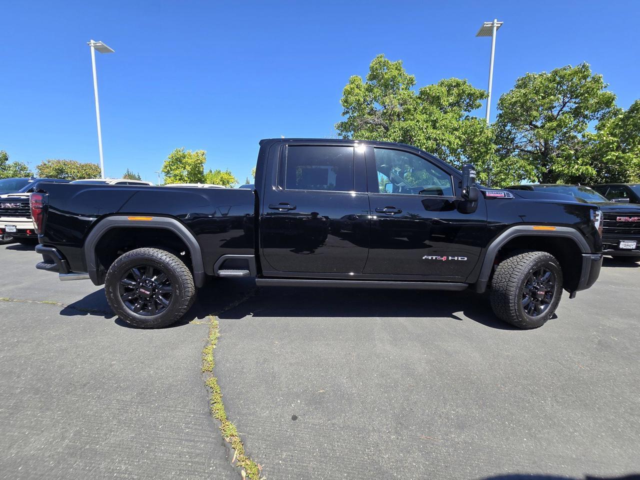 2026 GMC Sierra 3500HD AT4