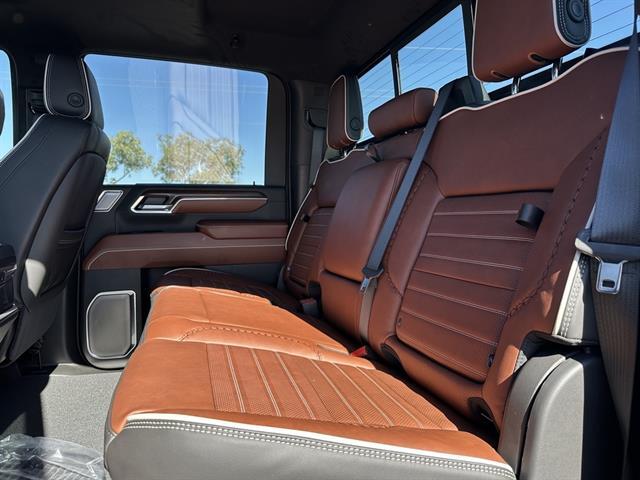 2026 GMC Sierra 3500HD Crew Cab, Long Bed, Denali Ultimate, 4WD Tucson AZ