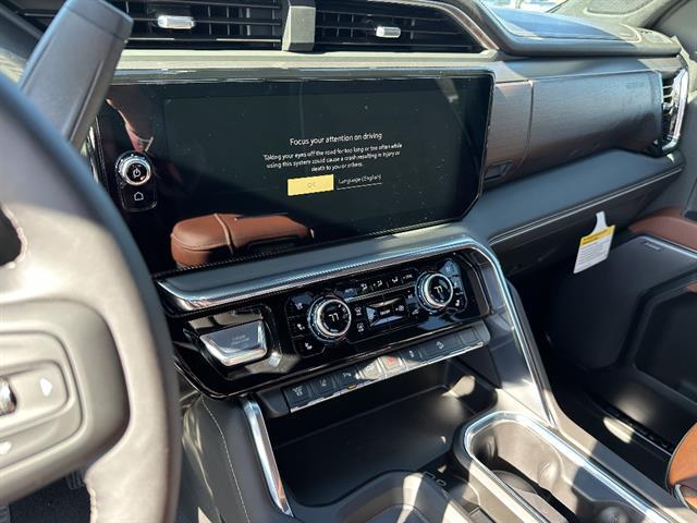 2026 GMC Sierra 3500HD Crew Cab, Long Bed, Denali Ultimate, 4WD Tucson AZ