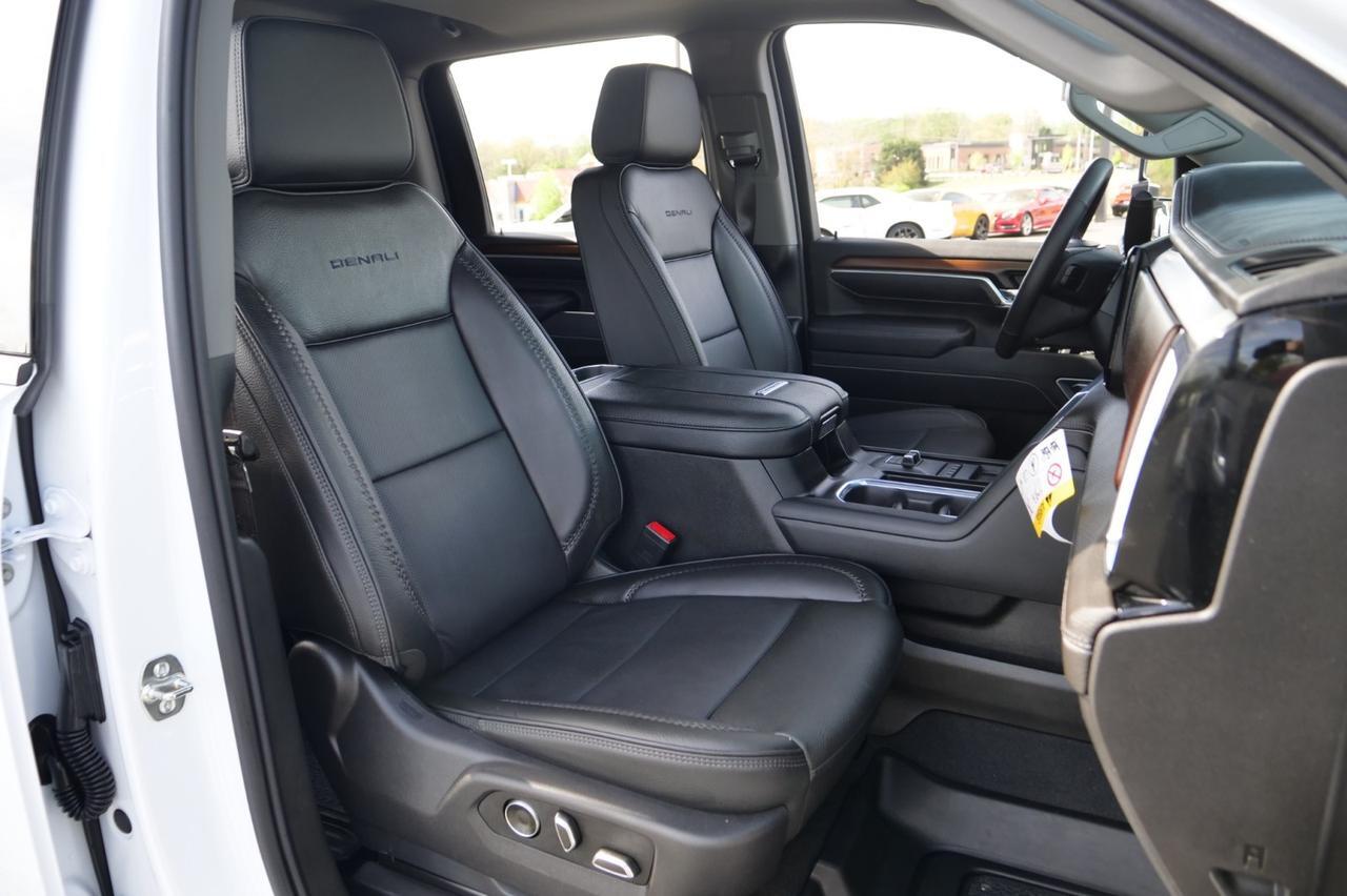 2026 GMC Sierra 3500HD Denali 4X4 / DRW / Reserve Technology Package / Duramax! Lincolnton NC